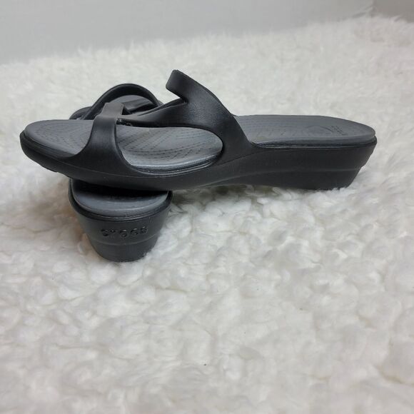 Crocs Hilga Womens Sandals Size 6 Wedges with Padded Footbed - Picture 5 of 9